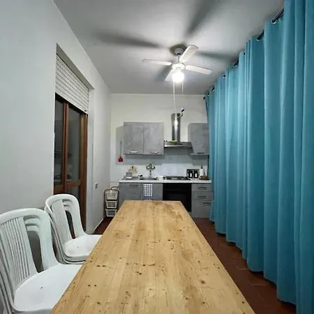 Holiday home Mare & Montagna *